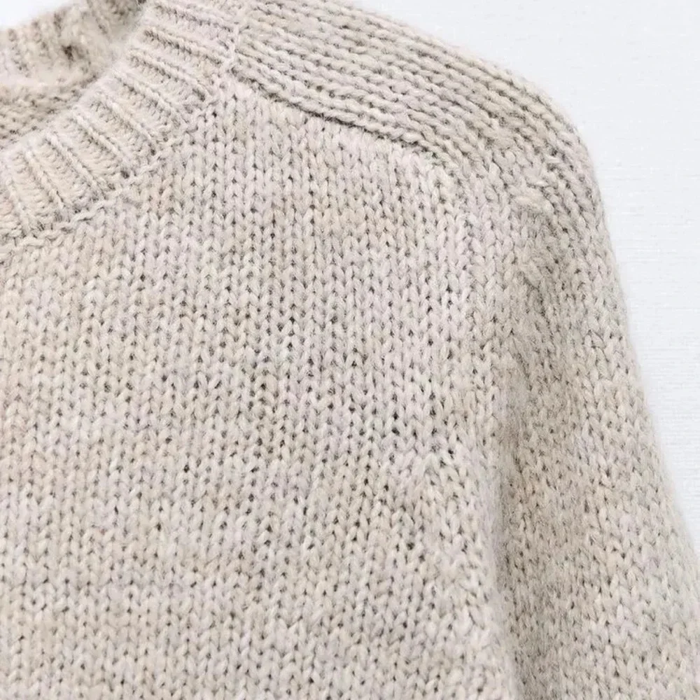 Cream Knit Zara Sweater size M